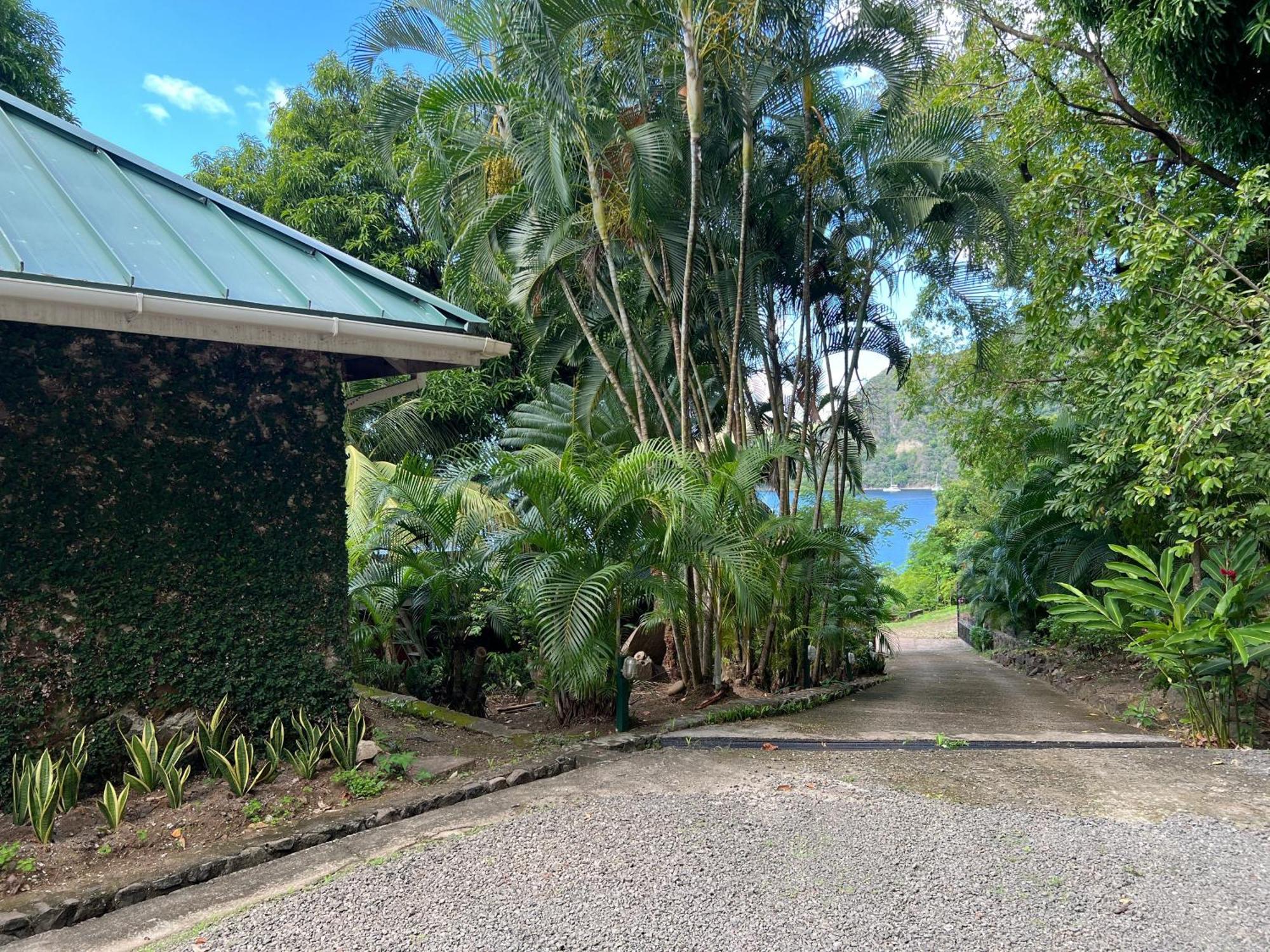 Authentic St, Lucian Experience At Prestigious 2-Bed Villa - Colibri Cottage Villa Soufriere Exterior photo